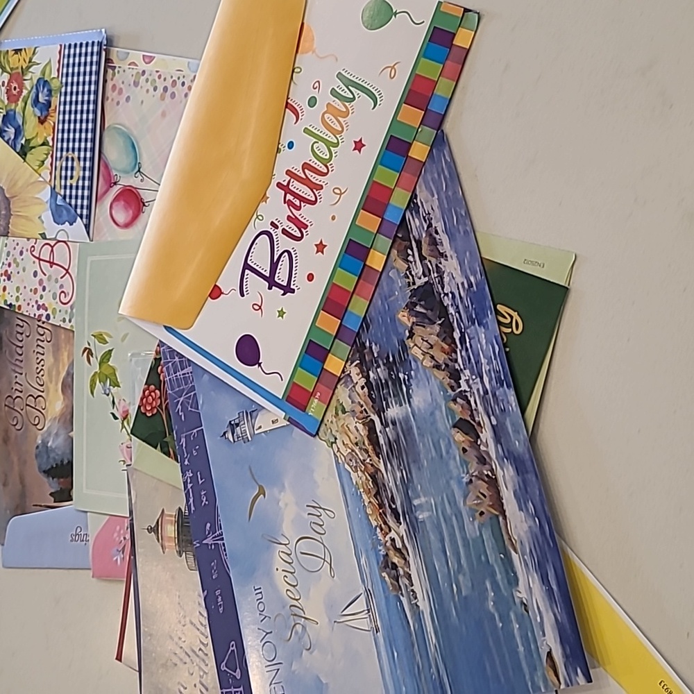 Assorted Birthday Cards Set - Picture 6 of 8